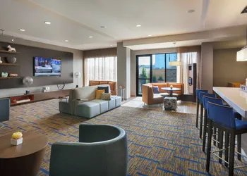 Courtyard by Marriott Toronto Northeast/Markham hotel thumbnail 8