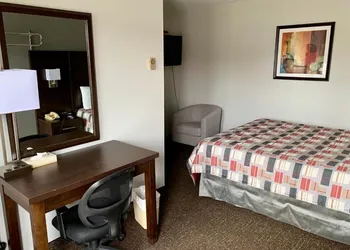 Milestone Motel hotel thumbnail 7