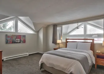 Blue Mountain Resort Home Collection hotel thumbnail 8