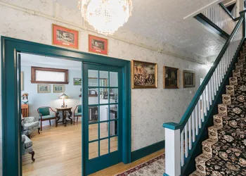 Prince Street Suites hotel thumbnail 4