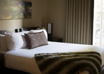 Silver Creek Lodge hotel thumbnail 6