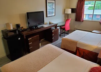 Alpine Inn hotel thumbnail 7