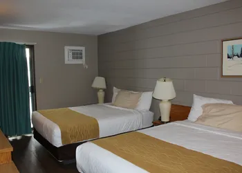 Armstrong Inn hotel thumbnail 2