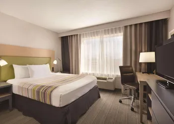 Country Inn & Suites by Radisson, Fresno North, CA hotel thumbnail 6