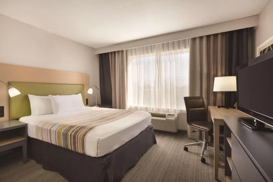 Country Inn & Suites by Radisson, Fresno North, CA hotel detail image 6