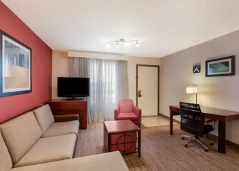 SenS Suites Livermore, SureStay Collection by Best Western hotel thumbnail 4