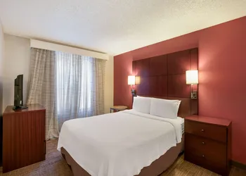 SenS Suites Livermore, SureStay Collection by Best Western hotel thumbnail 5