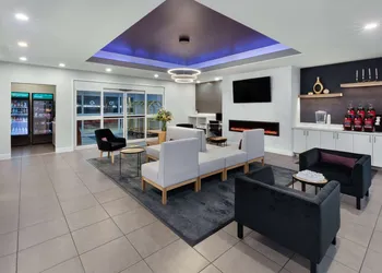 La Quinta Inn & Suites by Wyndham Austin - Cedar Park hotel thumbnail 5