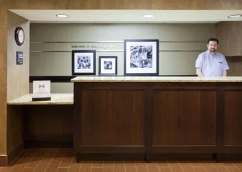 Hampton Inn Minneapolis NW Maple Grove hotel thumbnail 2
