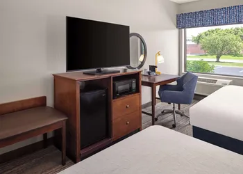 Hampton Inn Minneapolis NW Maple Grove hotel thumbnail 5