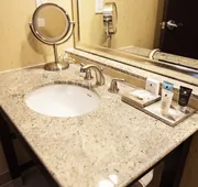 Crowne Plaza Houston Galleria Area by IHG hotel detail image 5