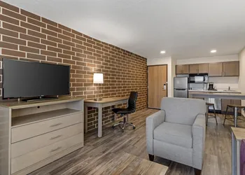 Executive Residency By Best Western Waterloo & Cedar Falls hotel thumbnail 8