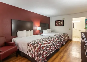 Red Roof Inn Forsyth hotel thumbnail 4