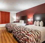 Red Roof Inn Forsyth hotel detail image 7
