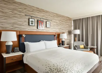 Renaissance Dallas Richardson Hotel hotel thumbnail 5