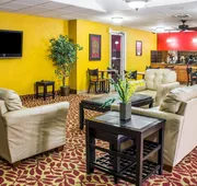 Econo Lodge Inn & Suites Walnut hotel detail image 4