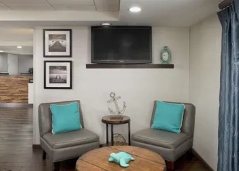 Hampton Inn Hilton Head hotel thumbnail 3