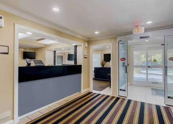 Extended Stay America Suites Boston Waltham 52 4th Ave hotel thumbnail 2