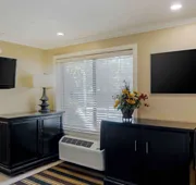 Extended Stay America Suites Boston Waltham 52 4th Ave hotel detail image 3