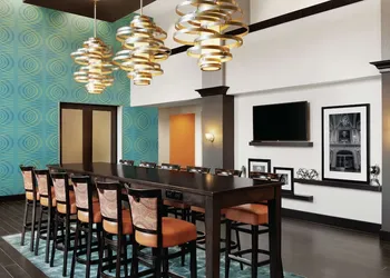 Hampton Inn & Suites Mishawaka/South Bend at Heritage Square hotel thumbnail 2