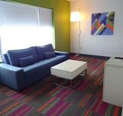 Holiday Inn Express & Suites, International Drive by IHG hotel detail image 4