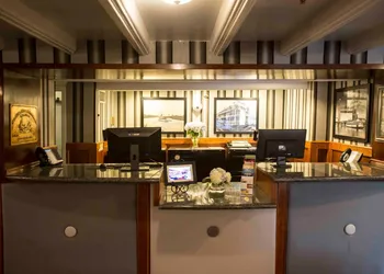 Delta King Hotel hotel thumbnail 2