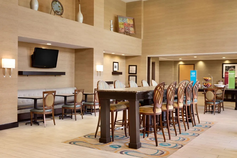 Hampton Inn & Suites Birmingham East Irondale hotel detail image 2