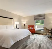 Hampton Inn & Suites Birmingham East Irondale hotel detail image 4