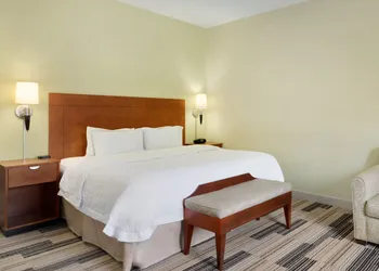Hampton Inn & Suites Birmingham East Irondale hotel thumbnail 5