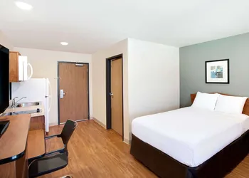 WoodSpring Suites Lake Charles hotel thumbnail 8