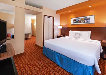 Fairfield Inn and Suites by Marriott Austin Northwest/Domain hotel thumbnail 7