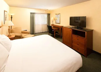Red Lion Hotel Kennewick Columbia Center hotel thumbnail 4