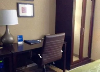 Comfort Inn & Suites Evansville Airport hotel thumbnail 6