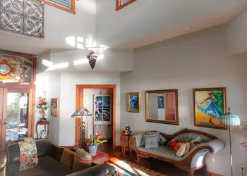 Kona Palace in Captain Cook hotel thumbnail 4