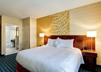 Fairfield Inn and Suites by Marriott Kamloops hotel thumbnail 8