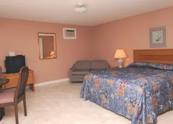 Gaudet Chalets & Motel hotel thumbnail 3