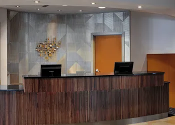 Courtyard by Marriott Springfield Downtown hotel thumbnail 2