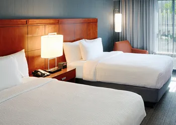 Courtyard by Marriott Springfield Downtown hotel thumbnail 8