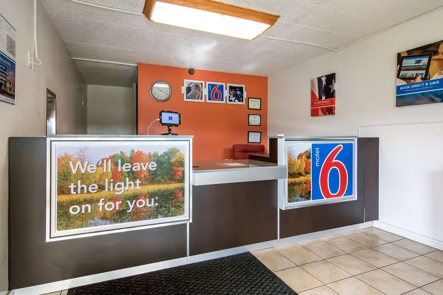 Motel 6 New Stanton, PA hotel detail image 2