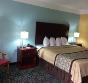 Econo Lodge hotel detail image 5