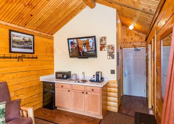 Grande Denali Lodge hotel thumbnail 5