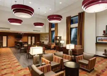 Hampton Inn & Suites Phoenix Chandler-Fashion Center AZ hotel thumbnail 3