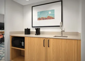 Hampton Inn & Suites Phoenix Chandler-Fashion Center AZ hotel thumbnail 7