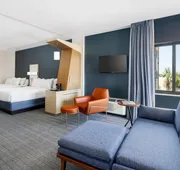Courtyard by Marriott Phoenix Mesa Gateway Airport hotel detail image 5