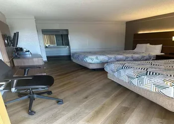 Motel 6 Phoenix, AZ - Midtown hotel thumbnail 8