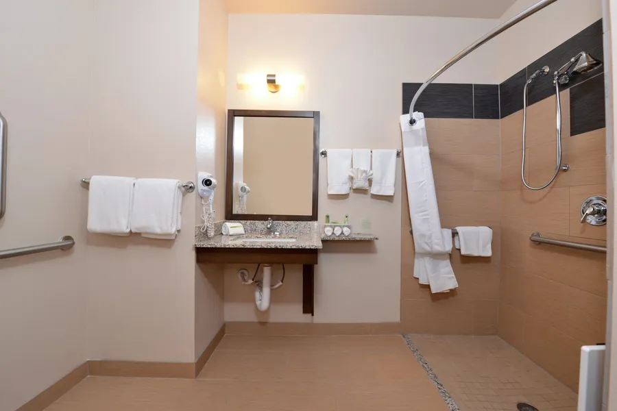 Holiday Inn Express & Suites Globe by IHG hotel detail image 2