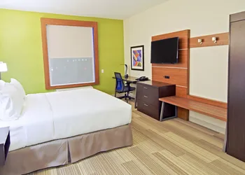 Holiday Inn Express Hotel & Suites Phoenix North Scottsdale by IHG hotel thumbnail 6