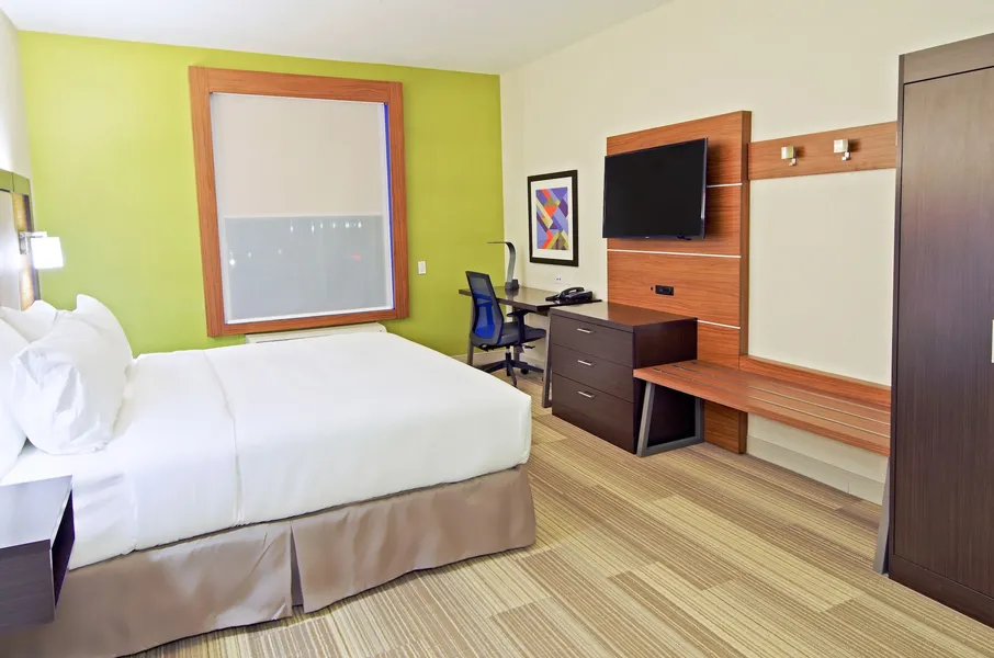 Holiday Inn Express Hotel & Suites Phoenix North Scottsdale by IHG hotel detail image 6