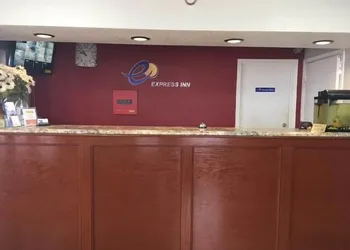Express Inn West Memphis hotel thumbnail 2