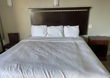Express Inn West Memphis hotel thumbnail 4